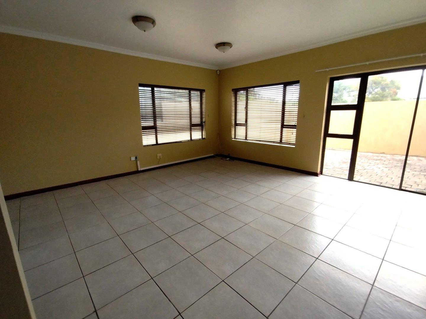 To Let 2 Bedroom Property for Rent in Ferreira Town Eastern Cape